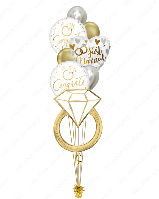 Gold Diamond Ring Balloon Bouquet – Just Married & Congrats Theme